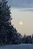 A d�faut de soleil, c'est la lune ...
