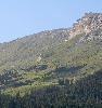 On monte de Naraus au Cassons, qui culmine � 2'675m, par un t�l�ph�rique.