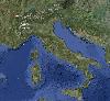 Situ� au nord-ouest de l'Italie, le Grand Paradis a une superficie de 585 km2, dont les 3/5 en Val d'Aoste.